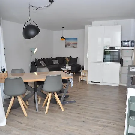 Strandmoewe Apartment *